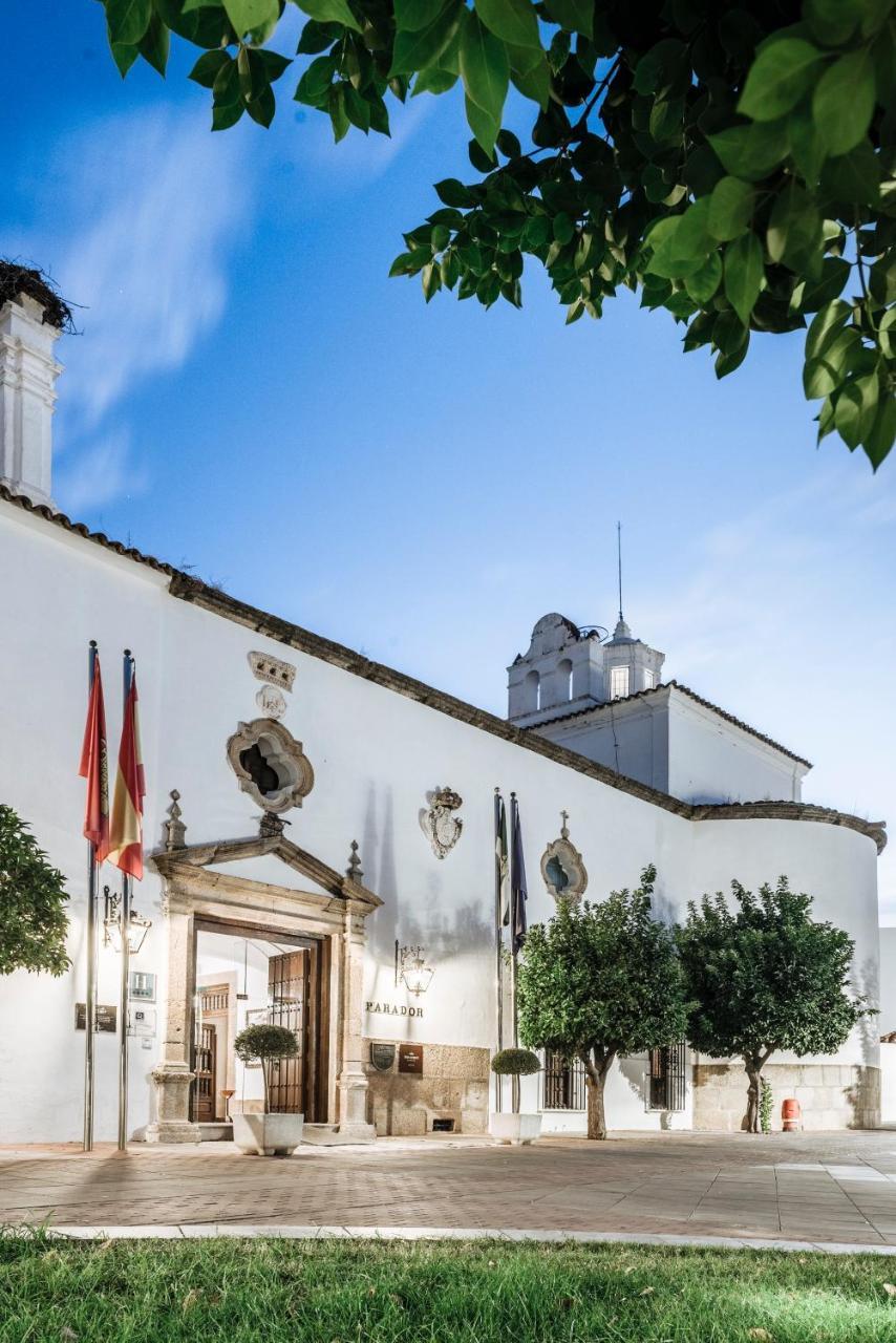 Hotel Parador de Mérida Exterior foto